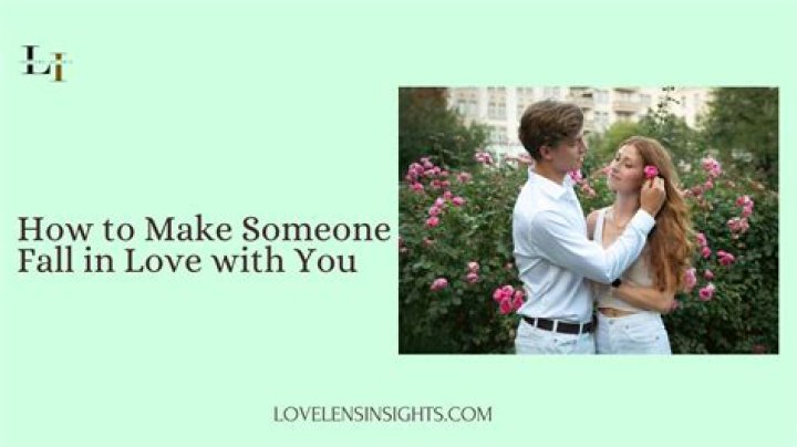 How do you make someone fall in love with you through text?