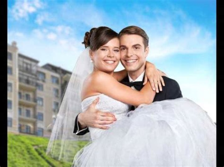 When should a girl get married?